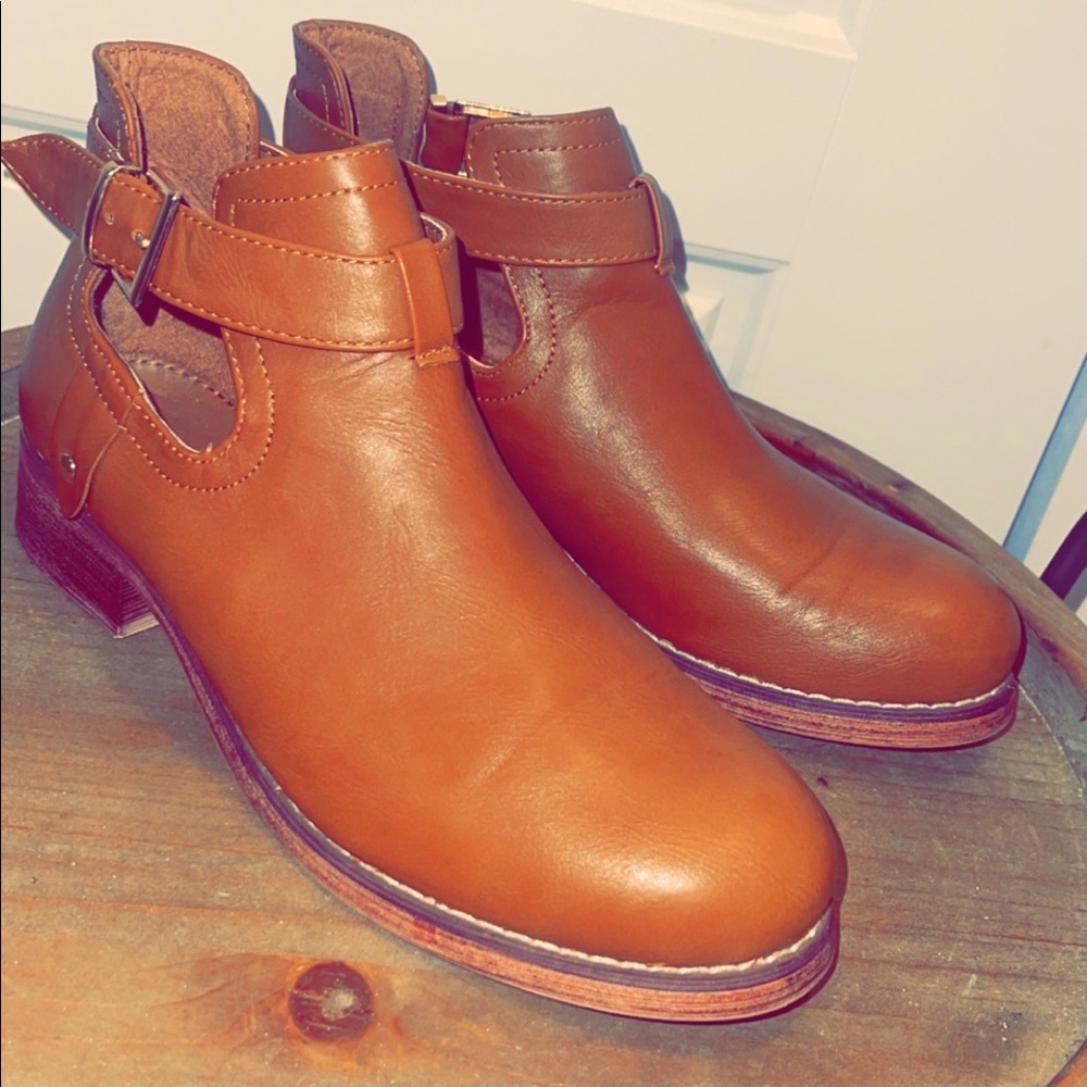 Fall boots